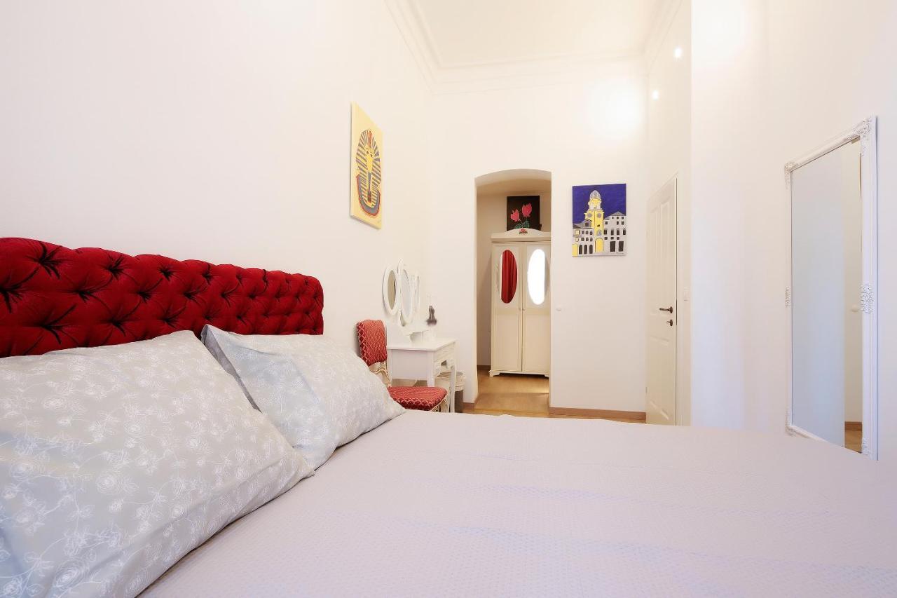Chrystal Apps Integral Apartamento *